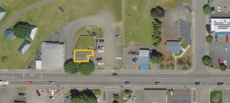 1050 Main St