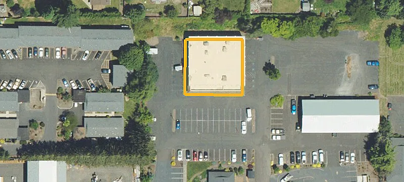 655 Hwy 99w