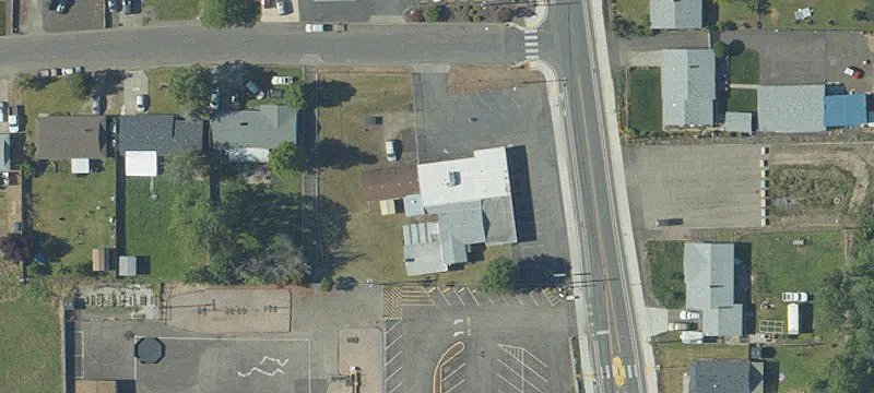 4432 Carnes Rd