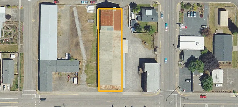 140 Main St