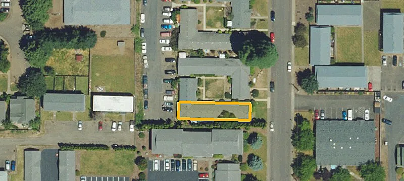 211 Uglow St, Unit 10