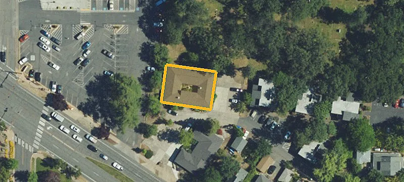 607 Siskiyou Blvd