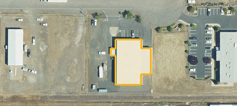 900 Industrial Cir