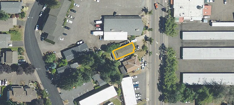 608 Molalla Ave