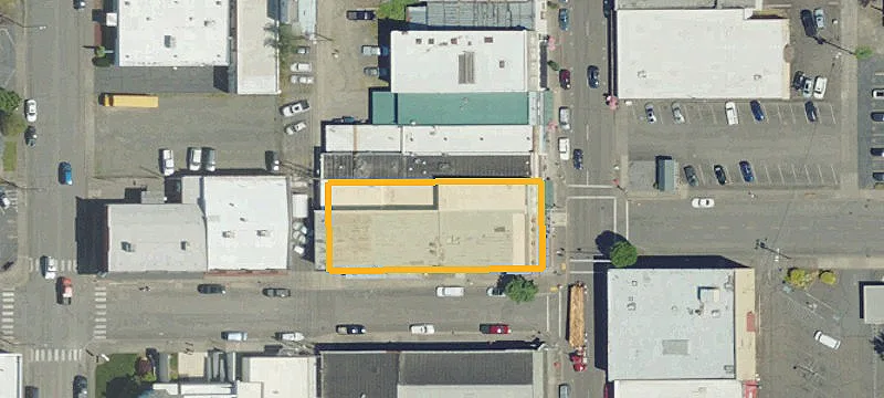 780 Main St