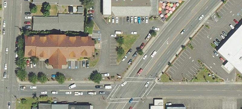 325 Hwy 99w