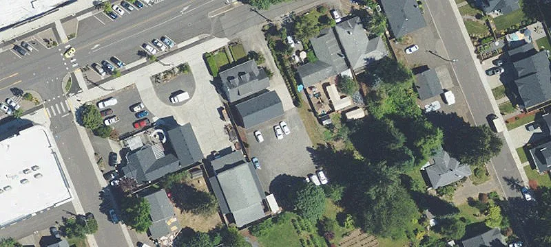 2051 Willamette Fls Dr