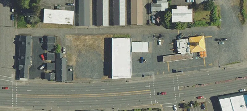 948 Main St