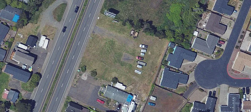 3840 Hwy 101