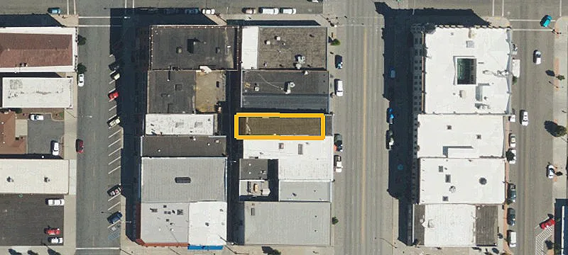 1921 Main St