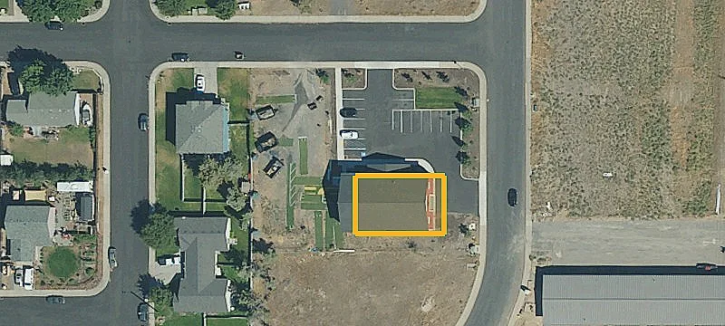 720 Redwood Ave