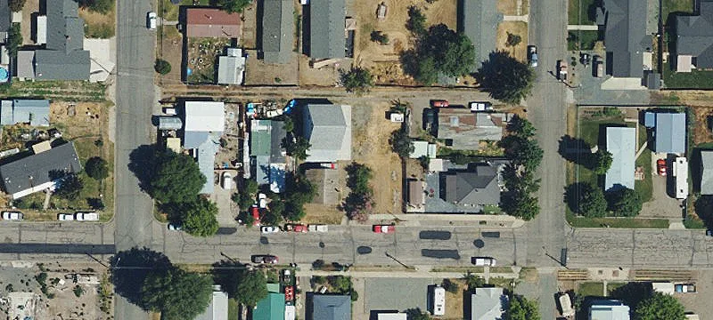 2240 Miller Ave