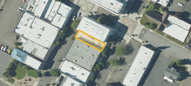 720 Main St