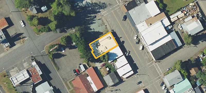412 Main St