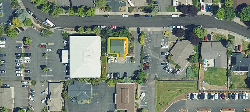 2940 Siskiyou Blvd