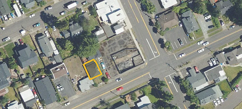 220 Portland Ave