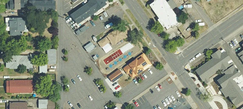 211 Oakdale Ave
