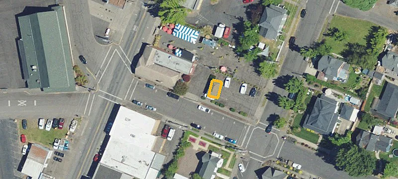 215 Main St