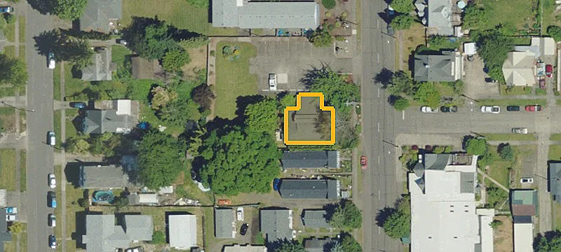 270 Main St