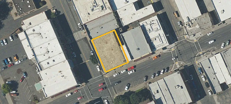11 Ct Ave