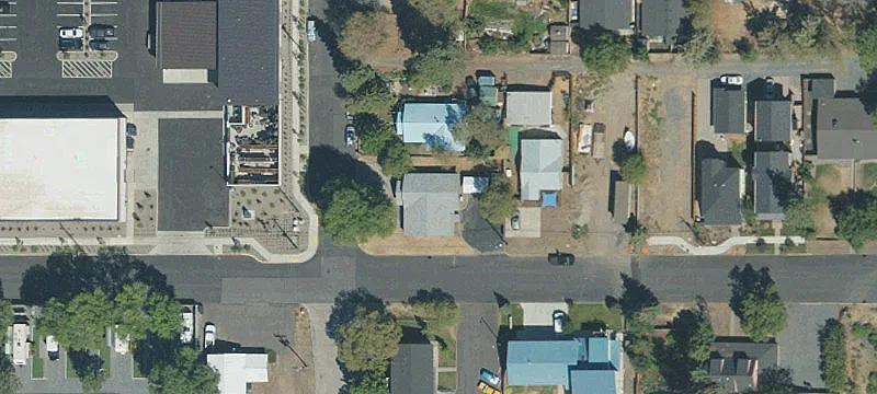 204 4th St