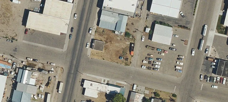 296 2nd St
