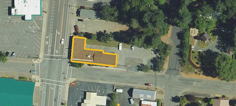 103 Redwood Hwy