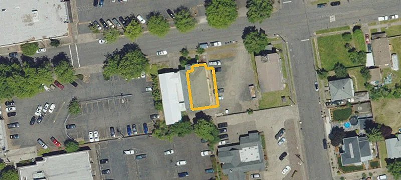 218 3rd Ave Seb040