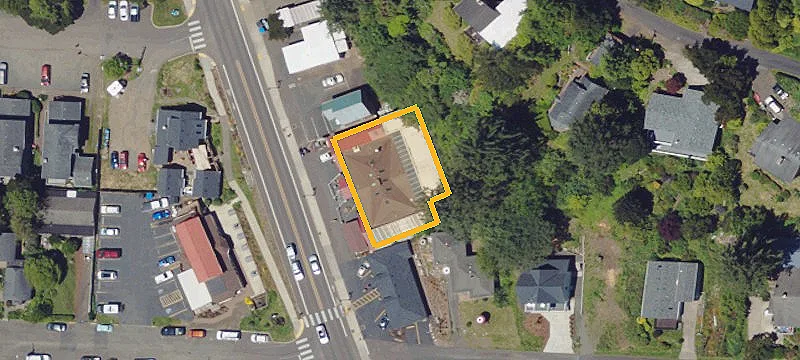 348 Hwy 101st N