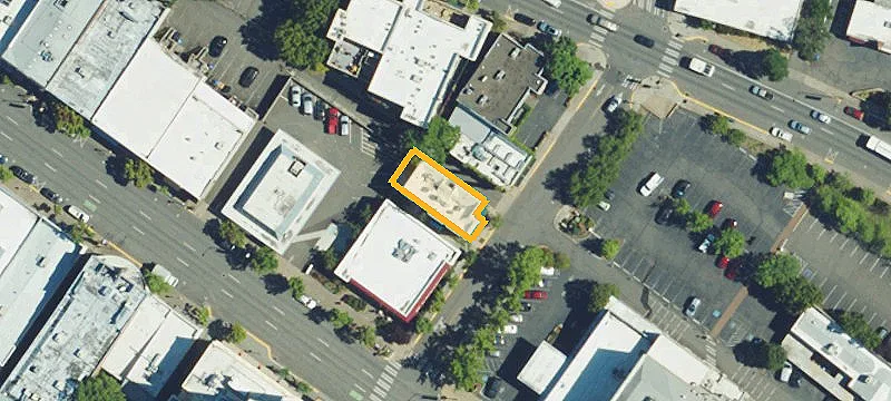 11 1st St