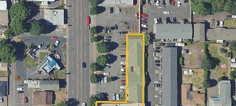 4900 Riv N Rd
