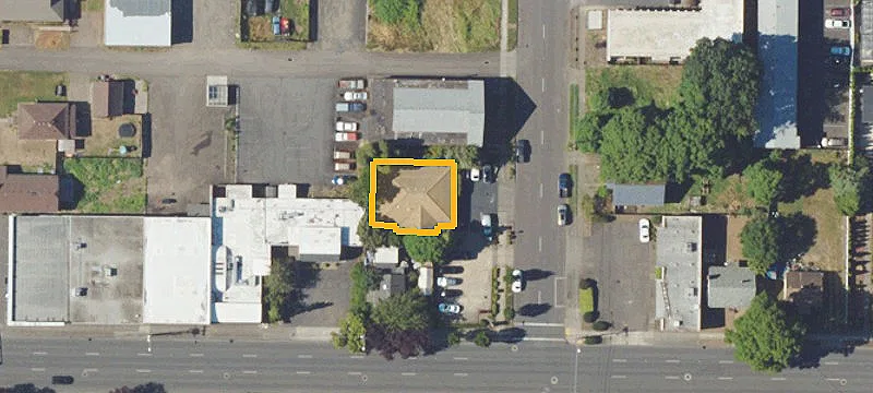363 4th Ave