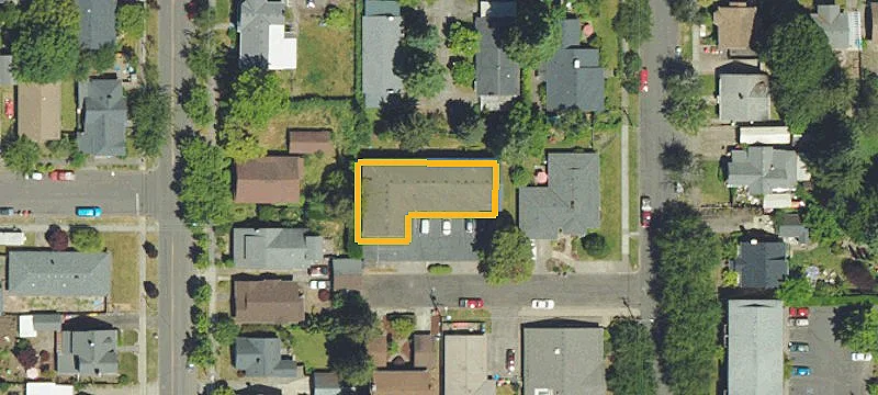 425 Holly Way