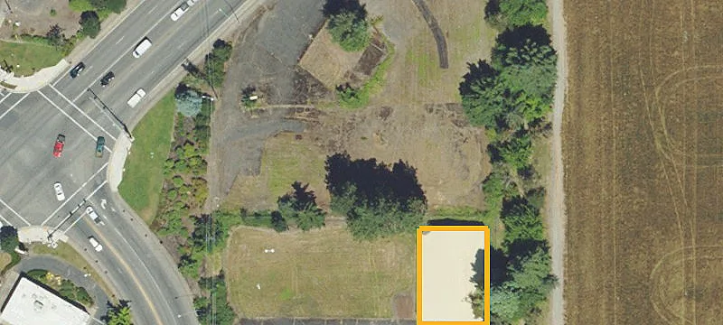 1920 Hwy 99w