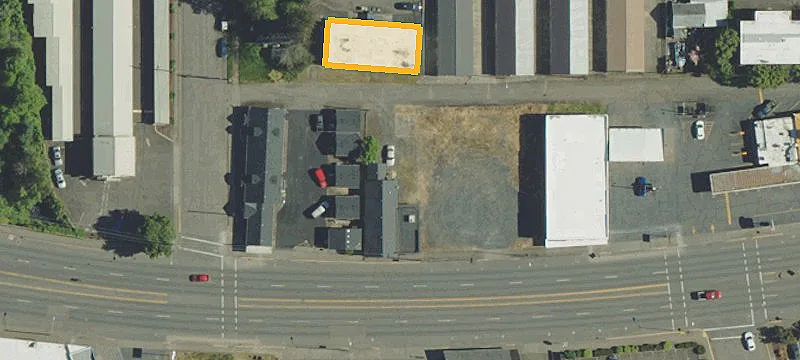 928 Main St