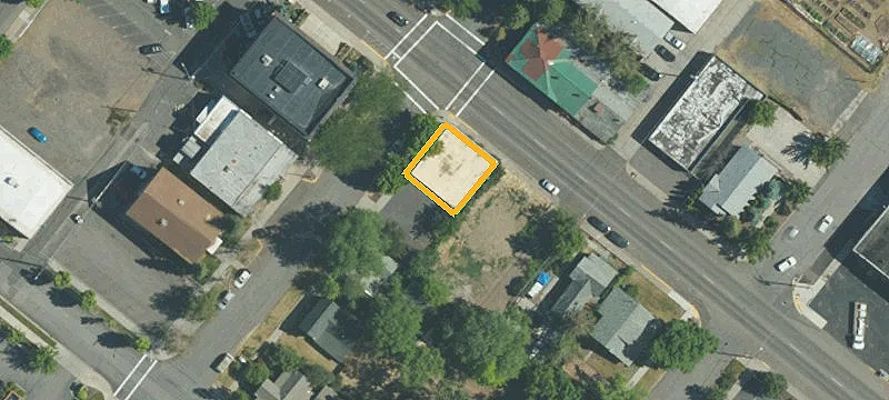 432 Walnut Ave