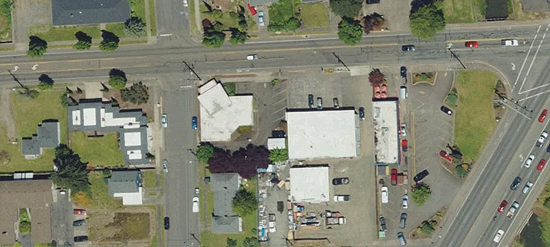 740 Queen SW Ave