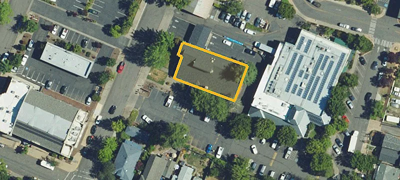 250 Pioneer St