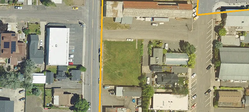320 Monroe St
