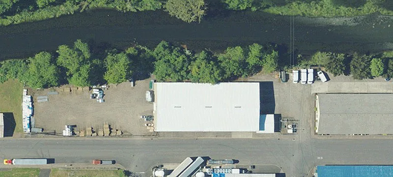 2 Stillwell Ave
