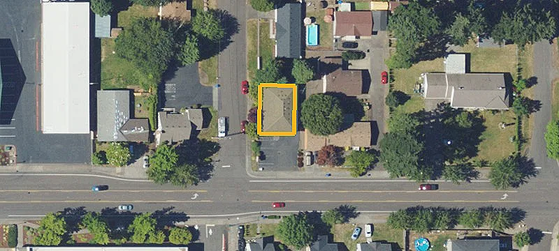709 Chemawa NE Rd