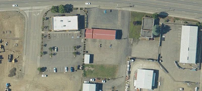 2001 Diamond Lk Blvd