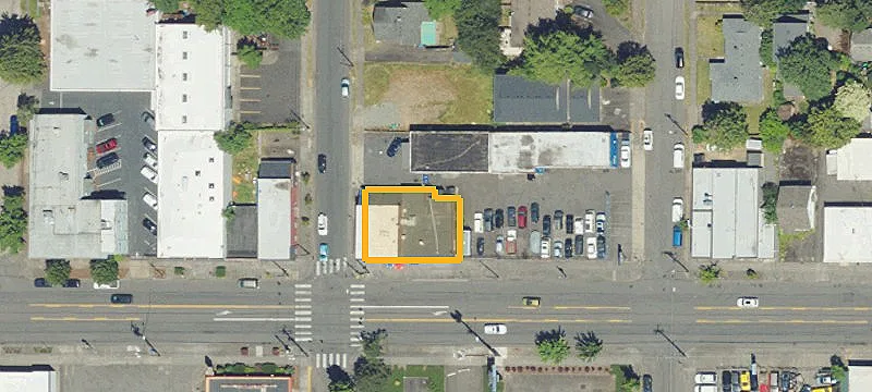 7401 Glisan St, Unit 7415