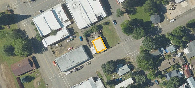 129 Maple St