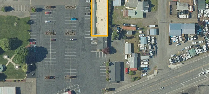 127 Douglas Blvd