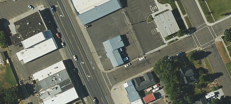 1013 Main St