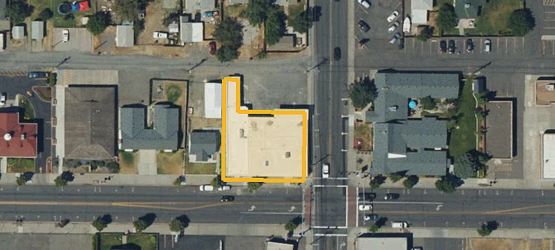 395th E Main St