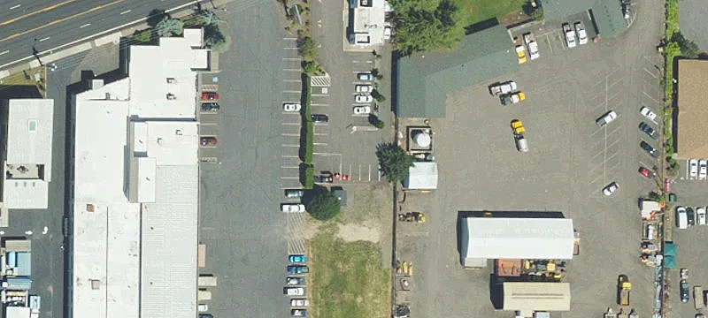 1444 Hwy 99w