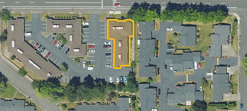 2484 Division St2-e