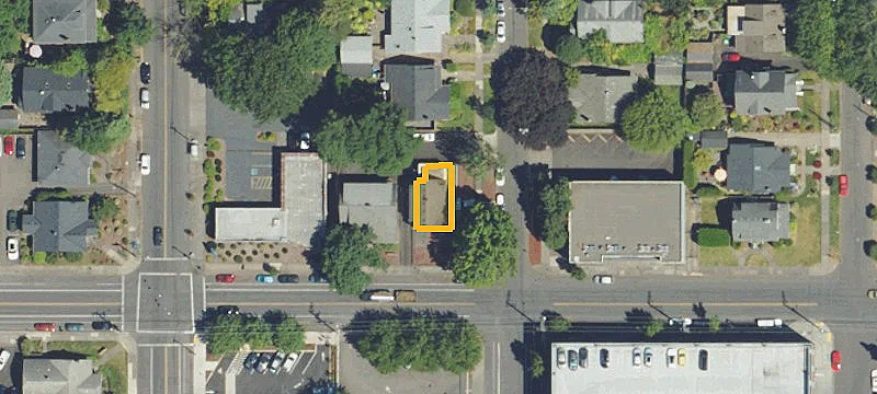 2111 43rd Ave
